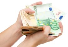 32 lata po zjednoczeniu Niemiec różnice w wynagrodzeniach między zachodem a wschodem kraju pozostają ogromne