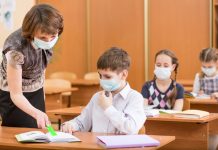 Rząd Niemiec przekaże 200 mln euro na oczyszczacze powietrza w szkołach i świetlicach