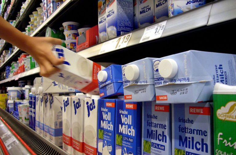 Ceny producentów w Niemczech: Mleko i zboże znów są tańsze