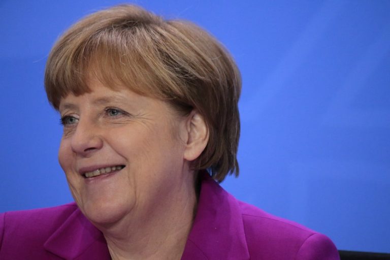 Angela Merkel otrzymała pokojową nagrodę UNESCO za politykę migracyjną