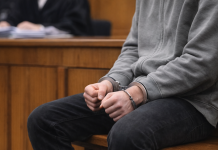 Zabił dwie młode kobiety podczas nielegalnego wyścigu. Niemiecki sąd skazał go na dożywocie za morderstwo