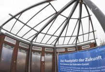 Niemcy: tylko jeden na trzy parkingi autostradowe bez toalet jest bezpieczny dla ruchu drogowego