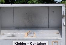 Nieszczęście w Bawarii: 25-latka znaleziona martwa w kontenerze na starą odzież