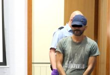 Niemcy: Obciął głowę nieżyjącemu koledze – 1,5 roku więzienia