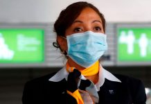 Pomimo rekomendacji UE, maseczki są nadal obowiązkowe w samolotach do i z Niemiec