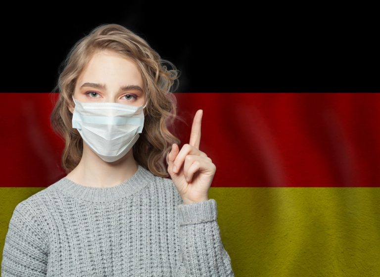 Maseczki na twarz w Niemczech: Dowiedz się gdzie są obowiązkowe oraz jakie grożą kary!