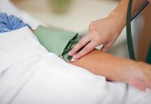 Rosną obawy o niedobór wykwalifikowanych pracowników w Niemczech: spada liczba osób przygotowujących się do pracy w pielęgniarstwie