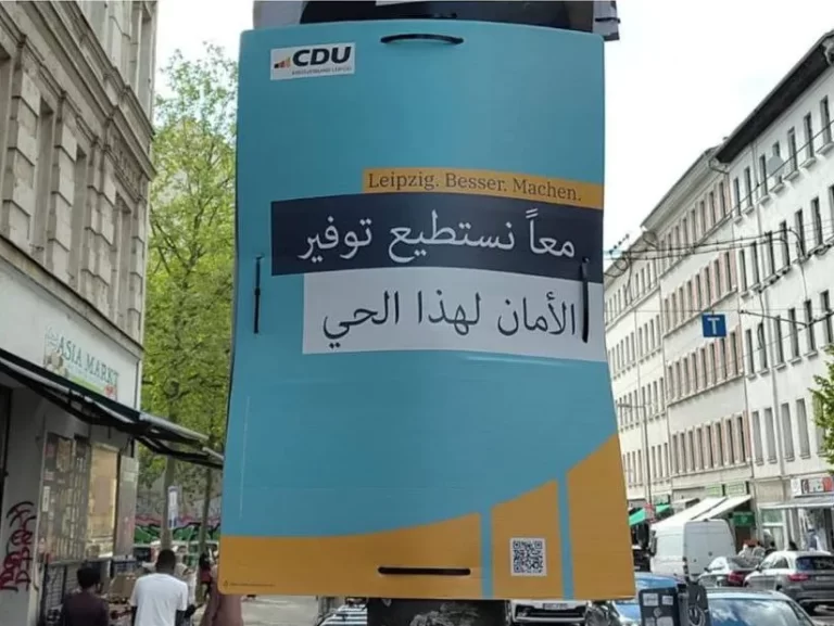 CDU rozwiesiła w Lipsku 400 plakatów wyborczych w języku arabskim. Wszystkie zostały skradzione