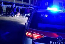 Niemcy: 16-latek ciężko ranny w ataku nożem przy jarmarku bożonarodzeniowym w Herford