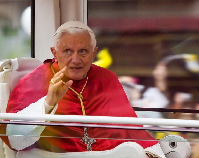 Nie żyje Benedykt XVI. Emerytowany papież miał 95 lat