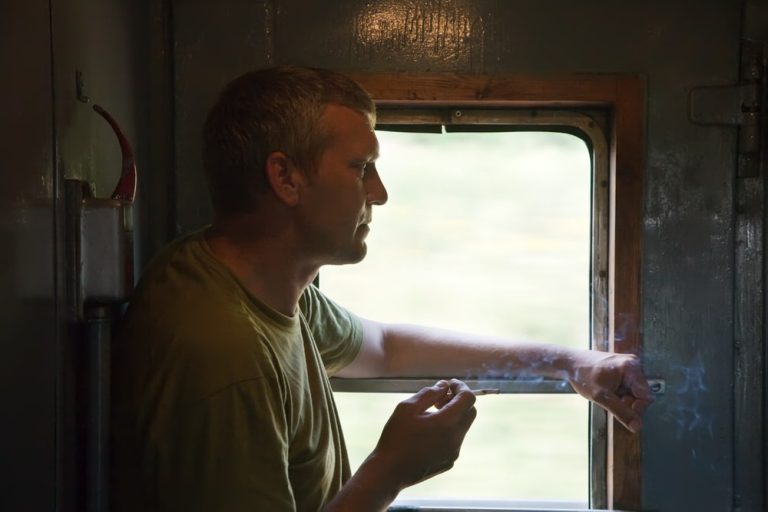 Niemcy: jakie konsekwencje grożą za naruszenie zakazu palenia w pociągu?