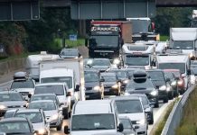 Ferie jesienne w Niemczech: fala wyjazdów, również dzisiaj na drogach będzie tłoczno