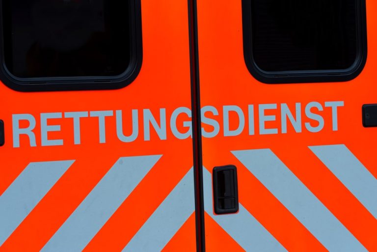 Niemcy: mieszkaniec ośrodka dla uchodźców w Mülheim an der Ruhr zmarł po interwencji policji