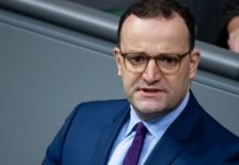 Spahn zwiększa presję na osoby, które się nie zaszczepiły – w przypadku kwarantanny grozi im brak dochodu!