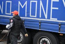 Walka o płace na A5 w Niemczech – 30 kierowców ciężarówek rozpoczyna strajk głodowy