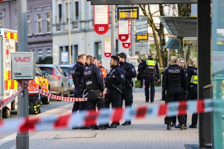 24-latek zastrzelony w centrum Lüdenscheid. Podejrzani mają dopiero 15 i 18 lat