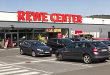 Parkowanie przed supermarketem: w tym przypadku możecie w Niemczech otrzymać mandat