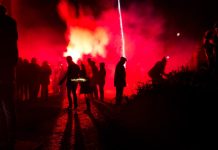 Sylwester w Niemczech: Liczne interwencje policji w Berlinie, śmierć 17-latka w Lipsku