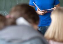 Niemieccy nauczyciele o problemach w szkole – przemoc jest jednym z nich