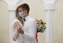 Hamburg: Zakaz tańca na przyjęciu weselnym – sąd rozpatrzył pozytywnie odwołanie młodej pary!