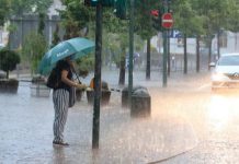 Niewykluczone tornada w Niemczech: Poczdam zagrożony silnymi burzami, opadami deszczu i gradu