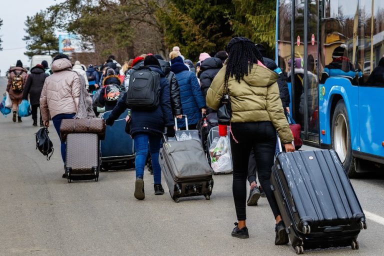 Niemcy chcą przyjąć wszystkich uchodźców z Ukrainy bez względu na ich narodowość