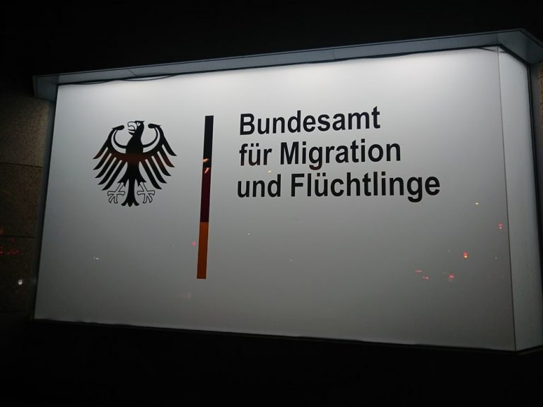 Islamista w szeregach niemieckiego urzędu ds. uchodźców
