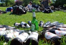 Drogie szkło – niemieckie browary ostrzegają, że może zabraknąć butelek na piwo