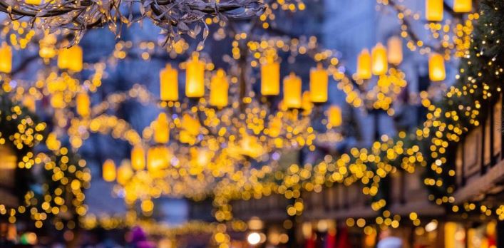 Miasta w NRW chcą oszczędzać na świątecznym oświetleniu