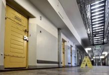 Niemcy: wymiar sprawiedliwości zwalnia setki więźniów jeszcze przed świętami do domu