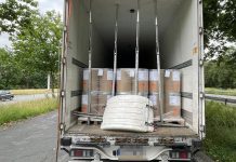 Niemcy: policja zatrzymała ciężarówkę z dziesięcioma tonami niezabezpieczonych materiałów wybuchowych