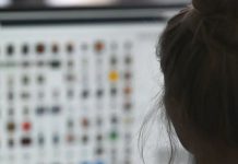 Przemoc seksualna wobec dzieci w Niemczech – Bundestag częściowo wycofuje się z zaostrzania kar.