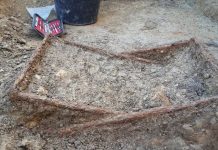 Rzadkie znalezisko w Bawarii – odkryto 1400-letnie składane krzesło