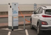 Niemcy: Minister Transportu chce podnieść dopłaty za samochody elektryczne z 6.000 do 10.800 euro