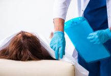 Uniwersytet Duisburg-Essen: W roku 2020 śmiertelność była niższa, niż się spodziewano