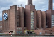 Niemcy: planowane zamknięcie 3 fabryk VW, wynagrodzenia niższe o 18 procent!